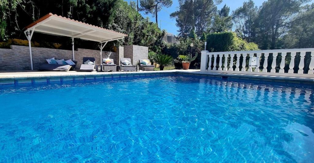Wonderful Villa, Heated Pool, Near Beautiful Town Alboy Eksteriør bilde