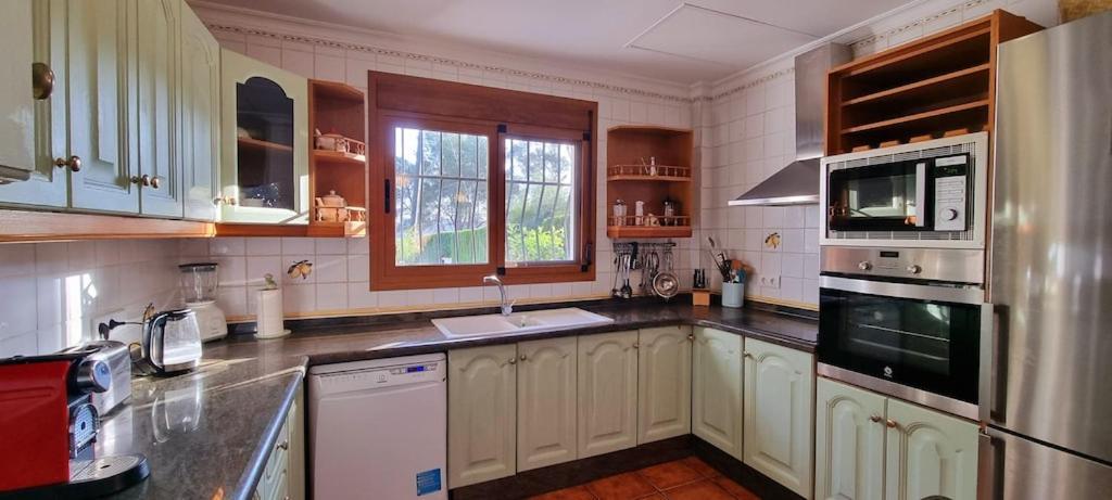 Wonderful Villa, Heated Pool, Near Beautiful Town Alboy Eksteriør bilde